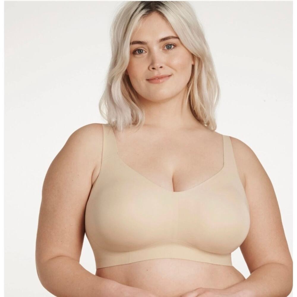 EVELYN BOBBIE WIRELESS LIFT BRA size 2XL